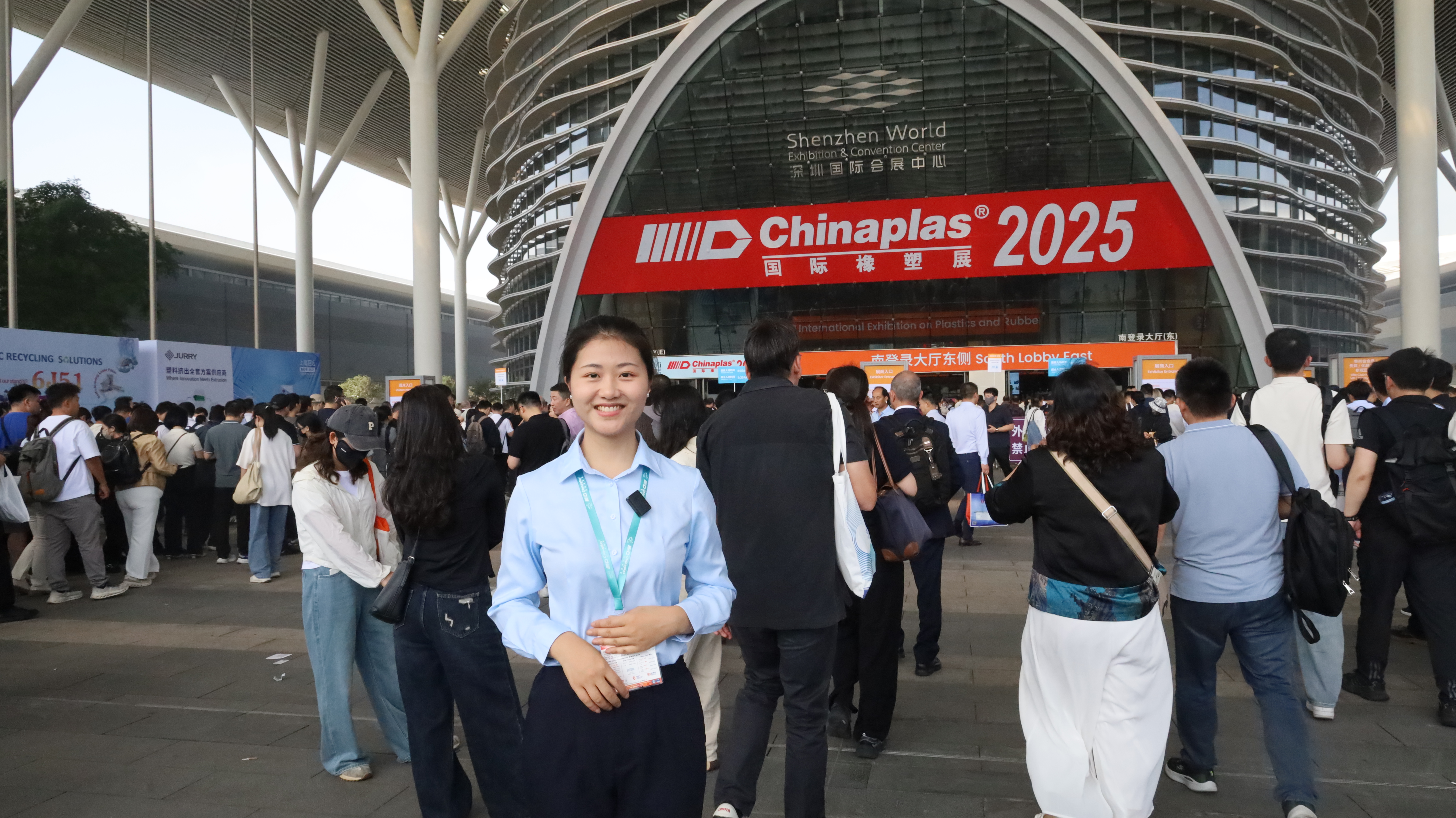 直击2025橡塑展现场 黑科技玩出新花样